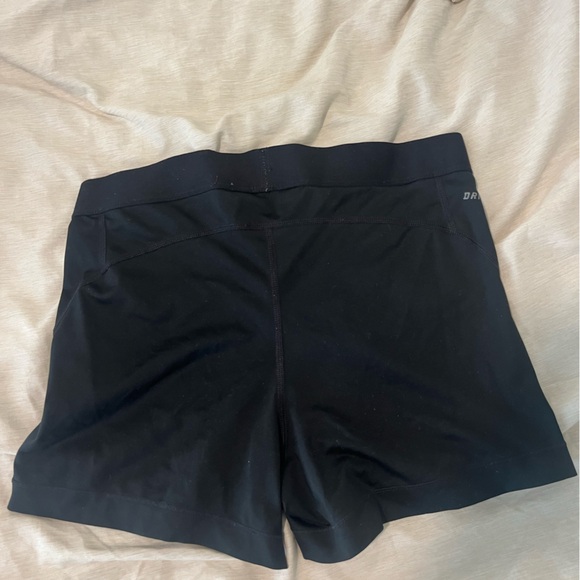 Nike pro athletic shorts spandex - Picture 2 of 3